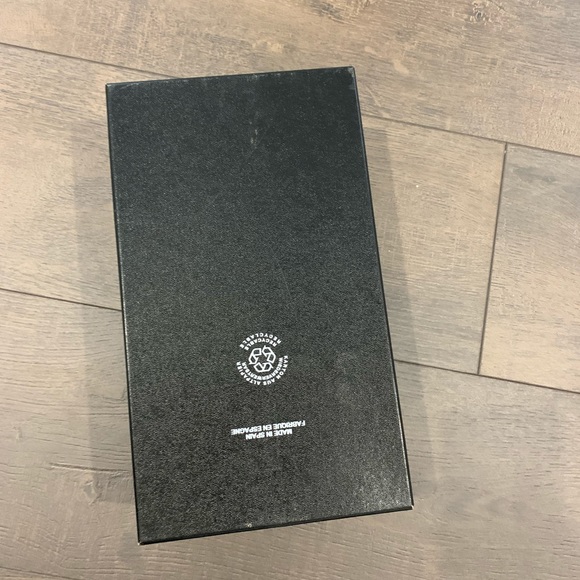 Chanel Espadrilles - Show box ONLY - Picture 6 of 6